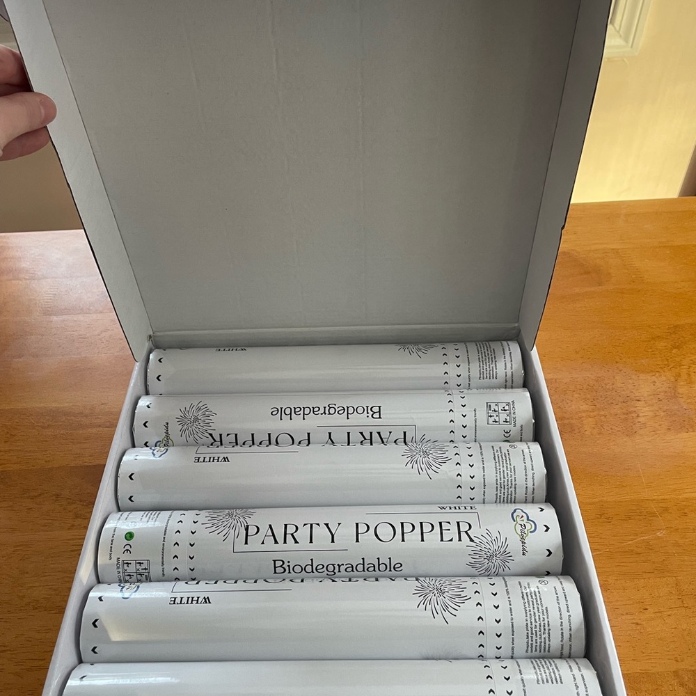 Amazon White Biodegradable Party Poppers
